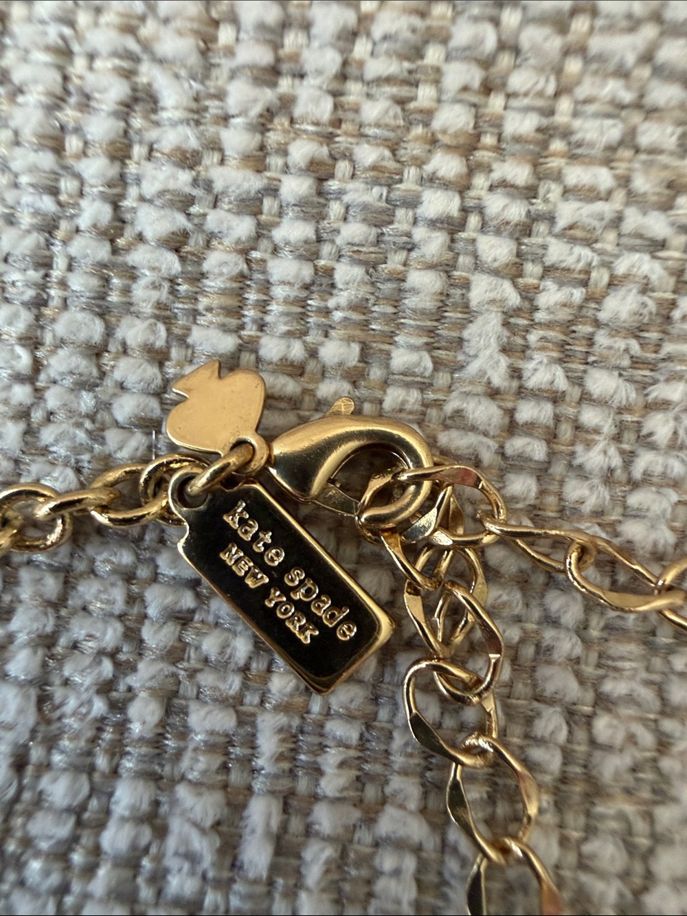 NWOT kate spade Gold-Tone Necklace with Green and Clear Crystals - Picture 2 of 3